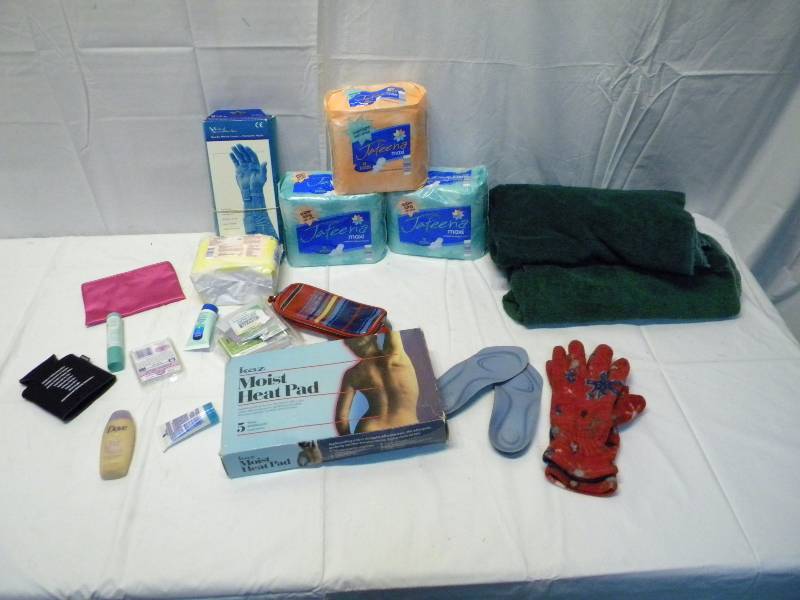 lot 77 image: Health and Beauty Lot