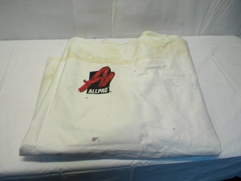lot 78 image: All Pro Drop Cloth