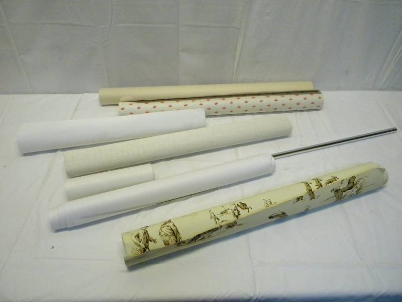 lot 85 image: Vintage Wallpaper Lot
