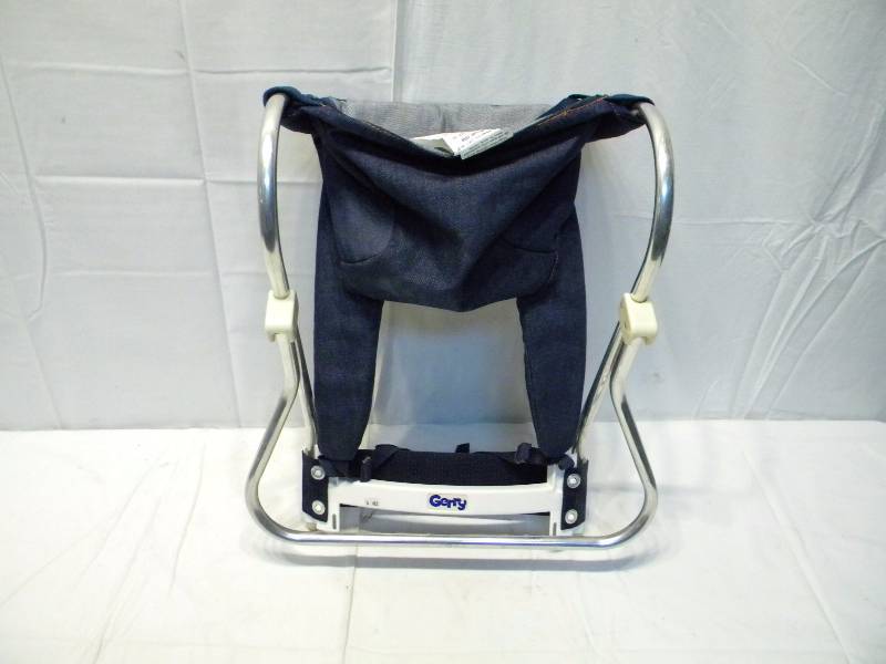 lot 91 image: Kid Carrier