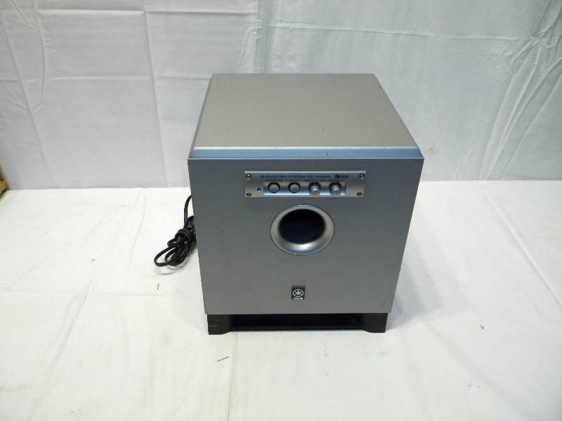 lot 99 image: Yamaha Subwoofer