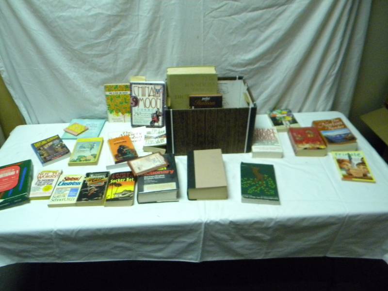 lot 109 image: Book Lot
