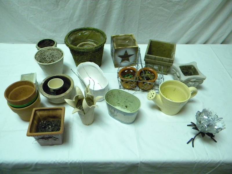 lot 172 image: Lawn and Garden Lot
