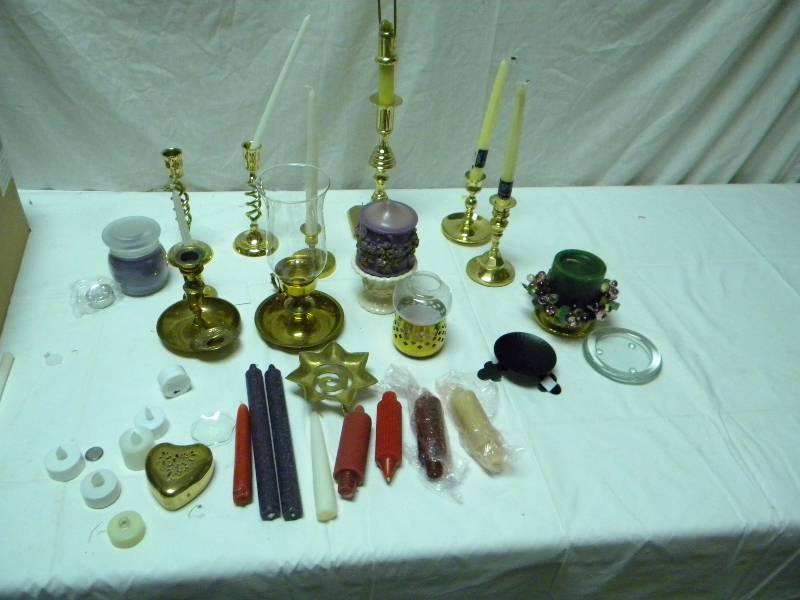 lot 175 image: Candle and Candle Holder Lot