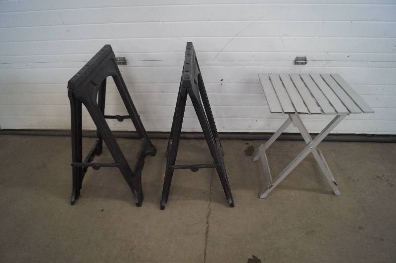 Sawhorses & Metal Table