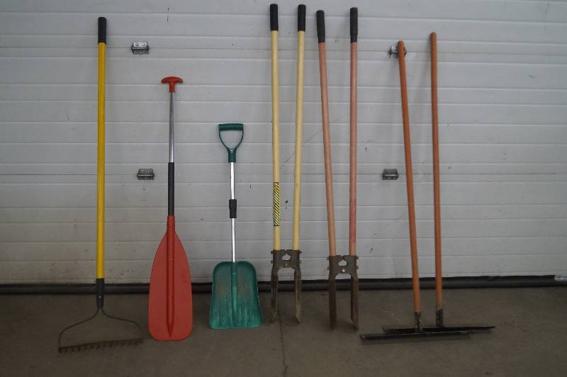 Lawn & Garden Tools