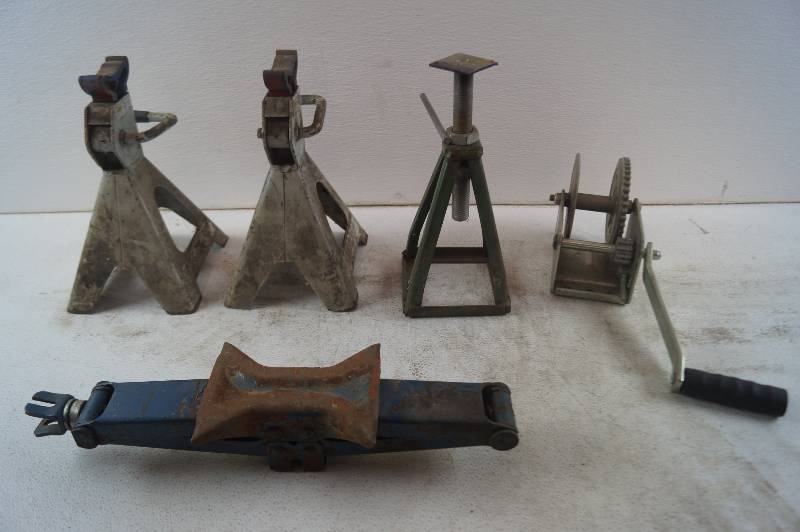 Jack Stands & Hand Winch