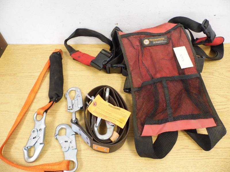Harness & Belt w Carry Case