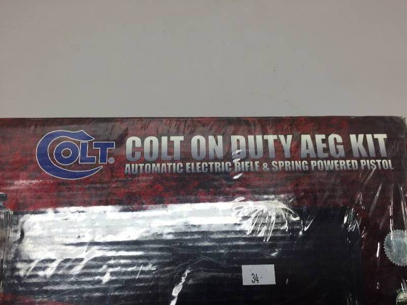 COLT AIR SOFT RIFLE AND PISTOL