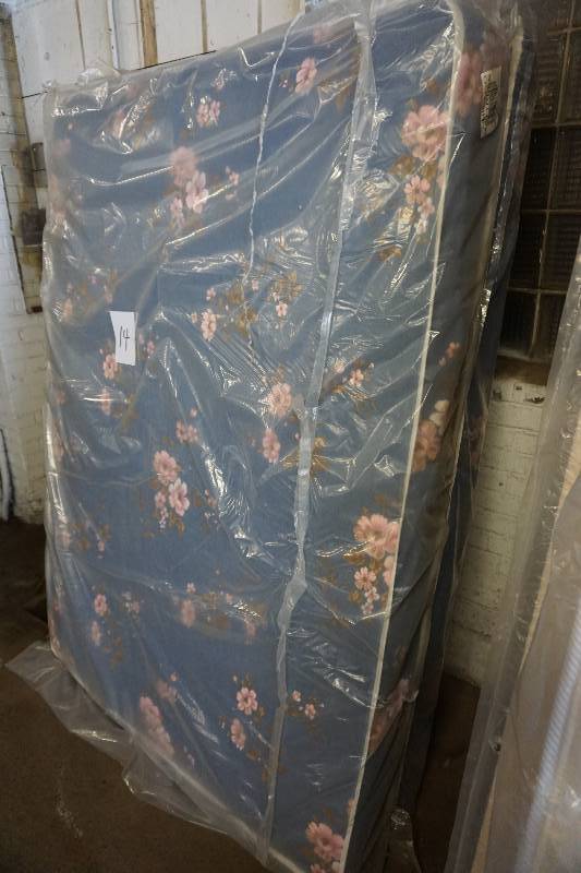 Chicago Mattress Brand Full Size Mattress and Box SpringBase Set