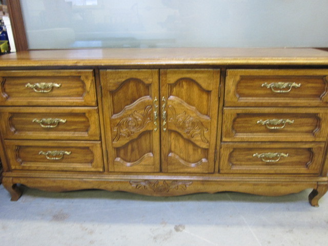 Dresser