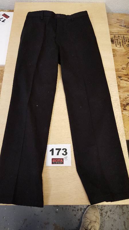 DOCKERS SIGNATURE KHAKI PANT MENS BLACK-SZ 30X32