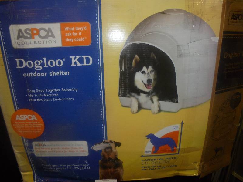 lot 6 image: ASPCA Dogloo KD Outdoor Shelter