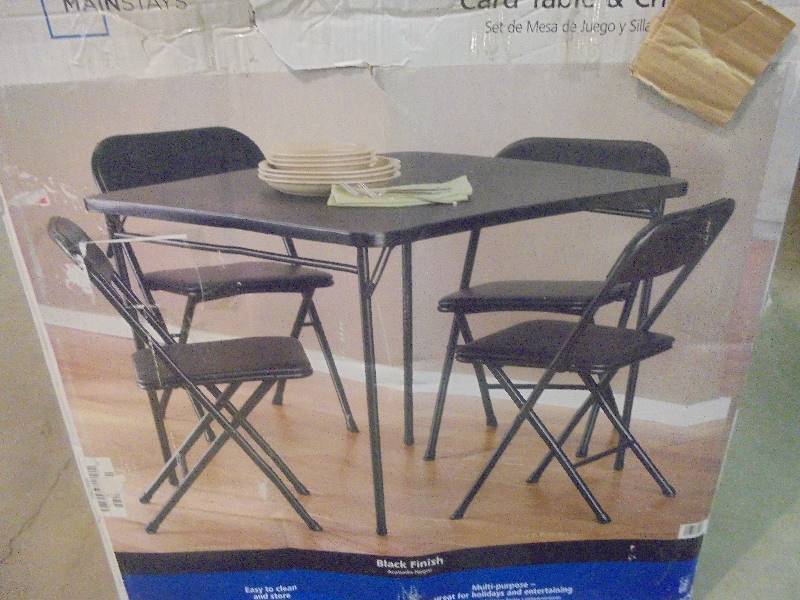 lot 15 image: Mainstays Card Table & Chairs
