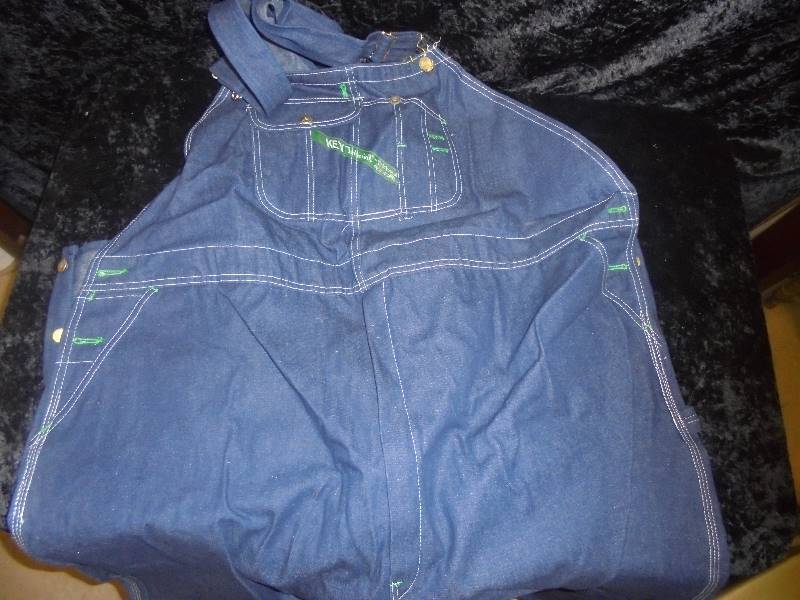 lot 29 image: Keys Imperial Bib Overalls, 58x30, NEW