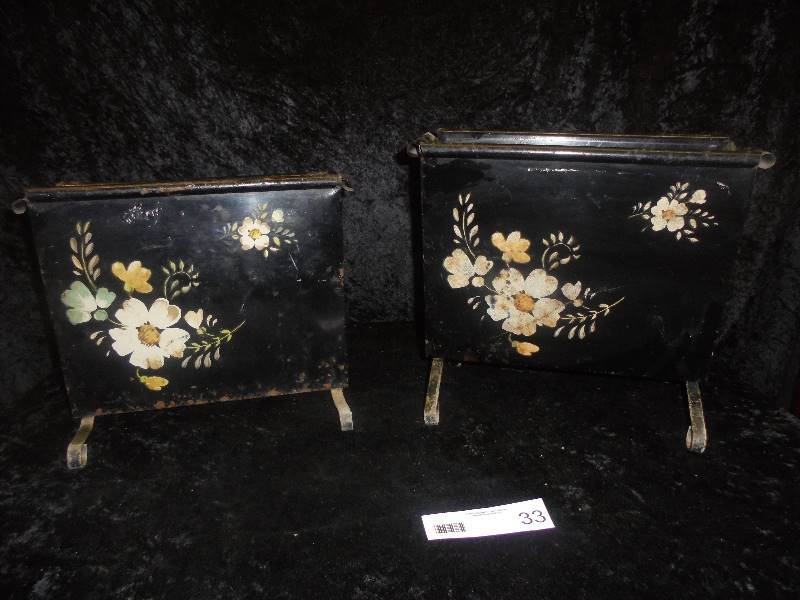lot 33 image: Lot - 2 Vintage Metal Waste Baskets