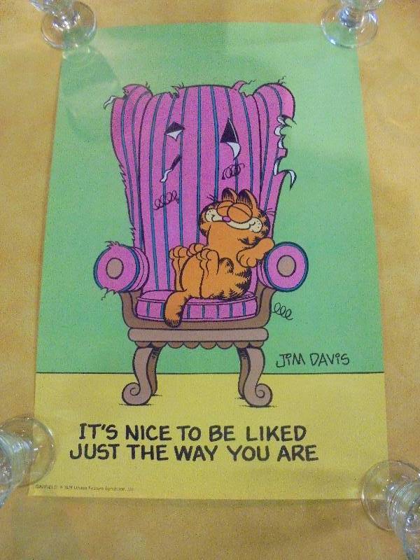 lot 45 image: 1978 Garfield Poster - Nice to be Liked
