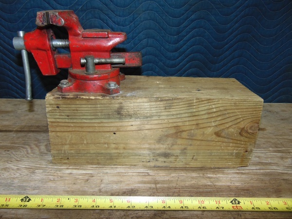 Portable Bench Vise