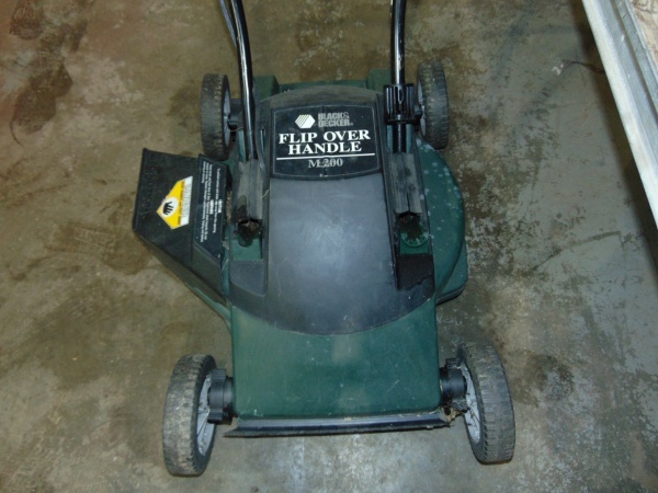 Black & Decker Electric Mower