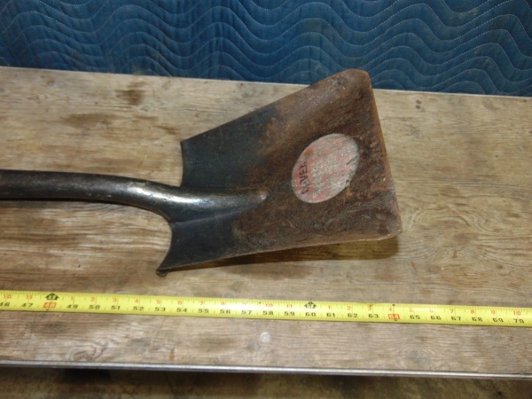 Small Shovel