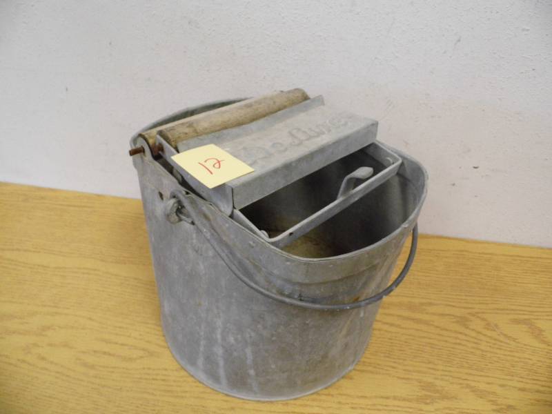 lot 12 image: DeLuxe Mop Bucket