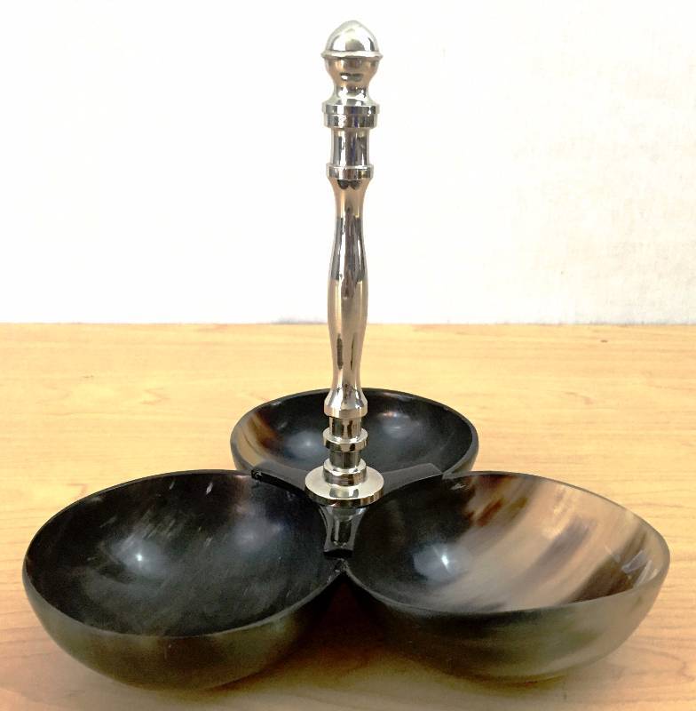 lot 82 image: VINTAGE Mid Century Modern RARE Alaskan Native Carved BONE HORN Codiment Server Caddy Snack Bowls Stainless Handle