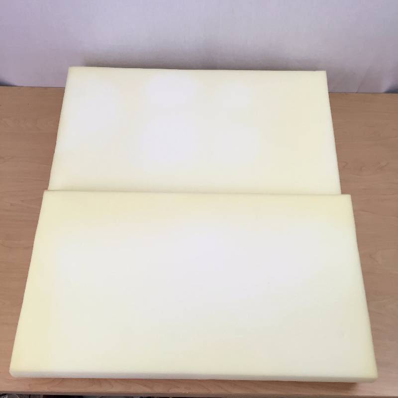 lot 93 image: 2 New Comfort Dreams Molded Memory Foam Contour Pillows