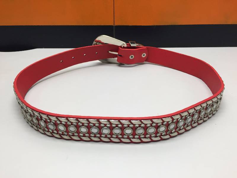 WOMENS STUDDED RED BELT