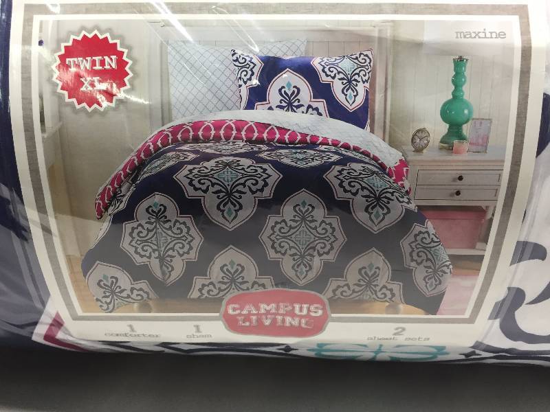 BEDDING SET