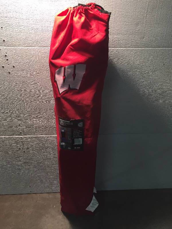 HIGH BACK WISCONSIN BADGERS CHAIR