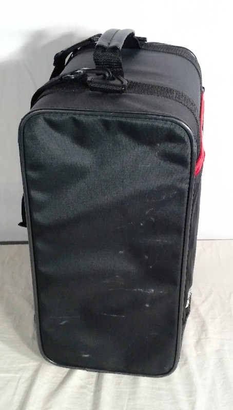 Cokes Original Locker Cooler Bag (never used. but has scuff marks on one side)