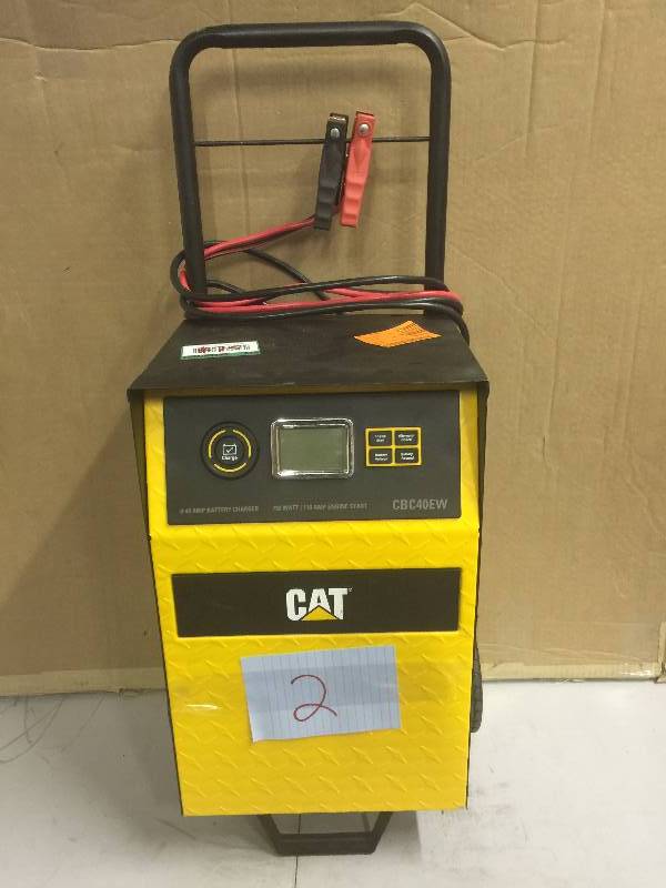 lot 2 image: Cat CBC40E 40 Amp Battery Charger with 110 Amp Engine Start