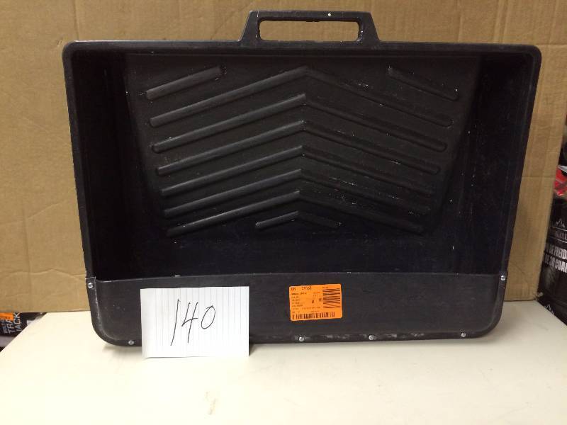 lot 140 image: Linzer 21-34 in. Plastic Deep-Well Tank Tray