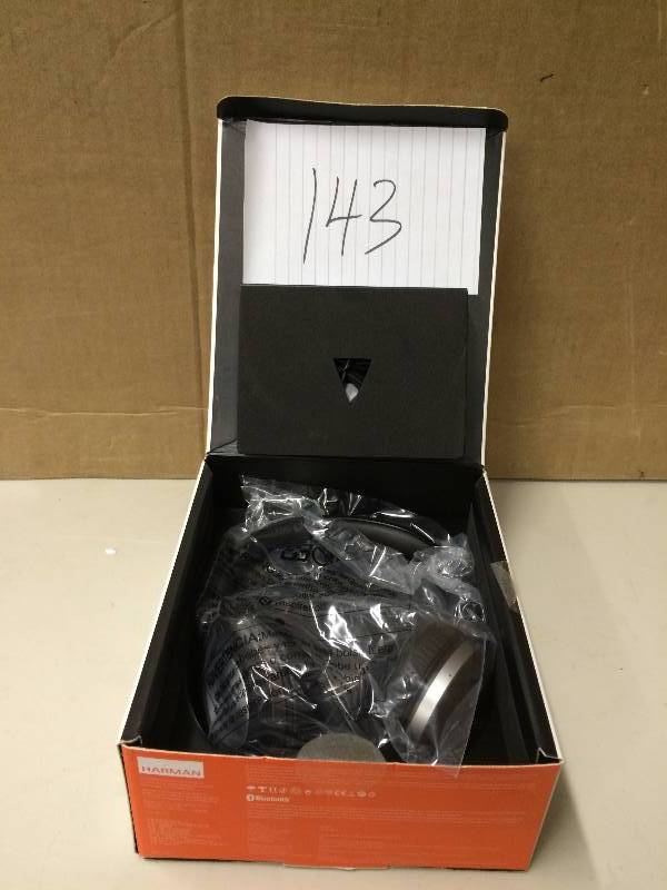 lot 143 image: JBL Synchros On-Ear Bluetooth Wireless Headphones