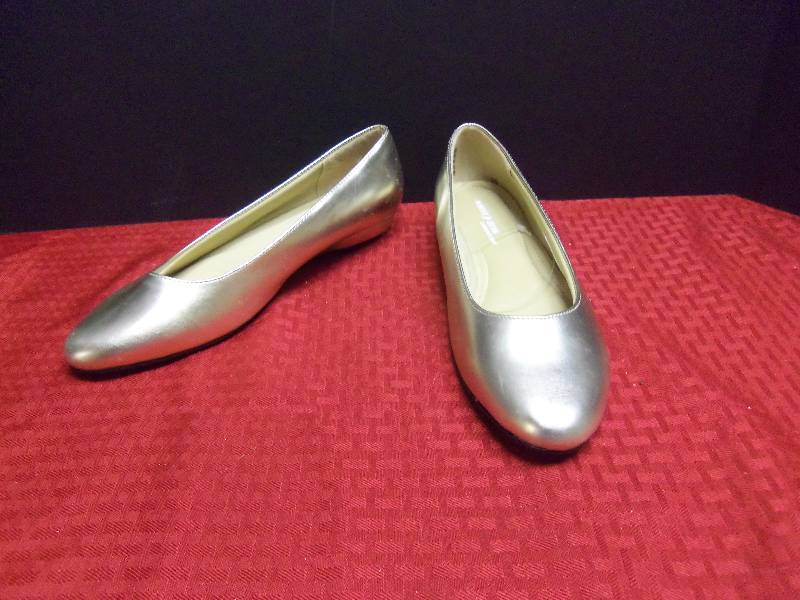 Gold Dress Shoes