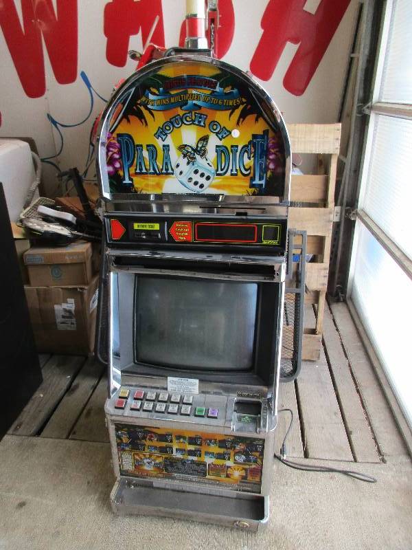 lot 4 image: Touch of Paradise Slot Machine