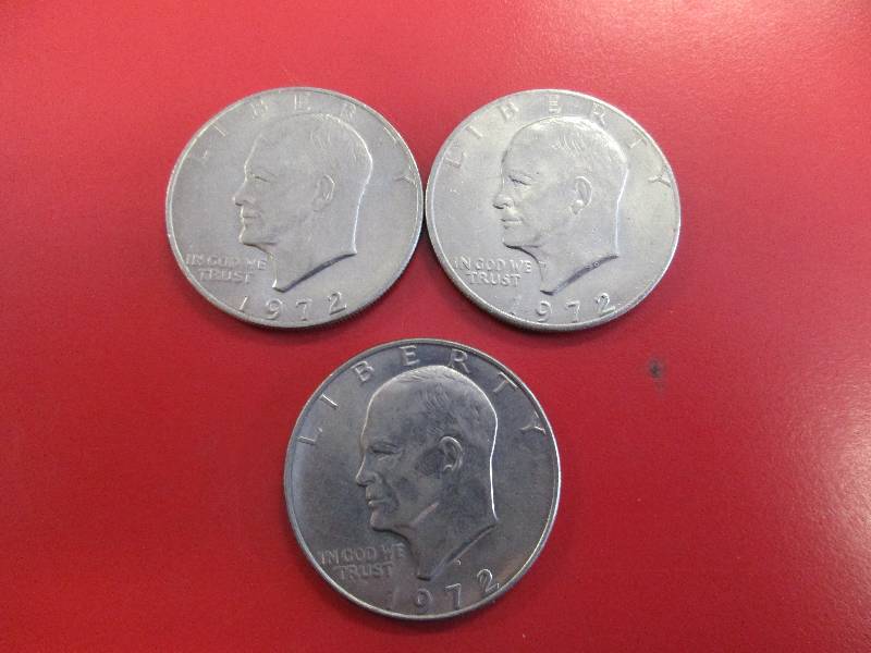 lot 41 image: Lot of (3) Eisenhower Dollar Coins