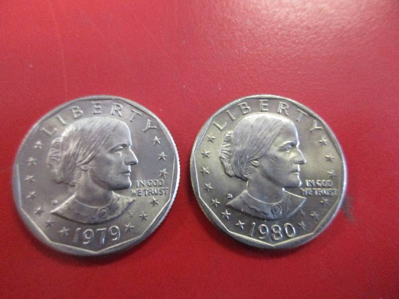 lot 53 image: Lot of (2) Dollar Coins