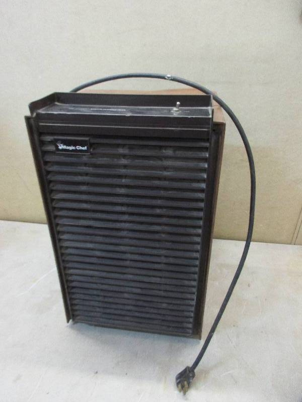 lot 65 image: Dehumidifier