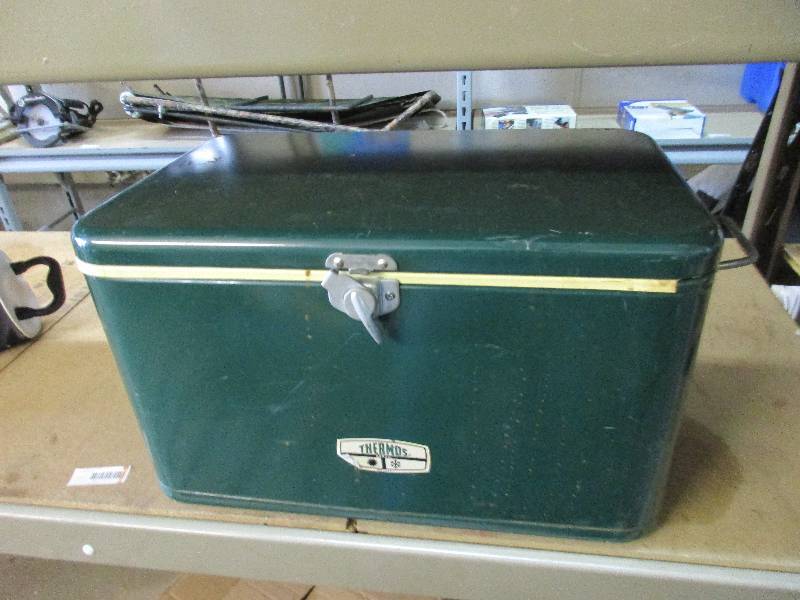 lot 85 image: Cooler