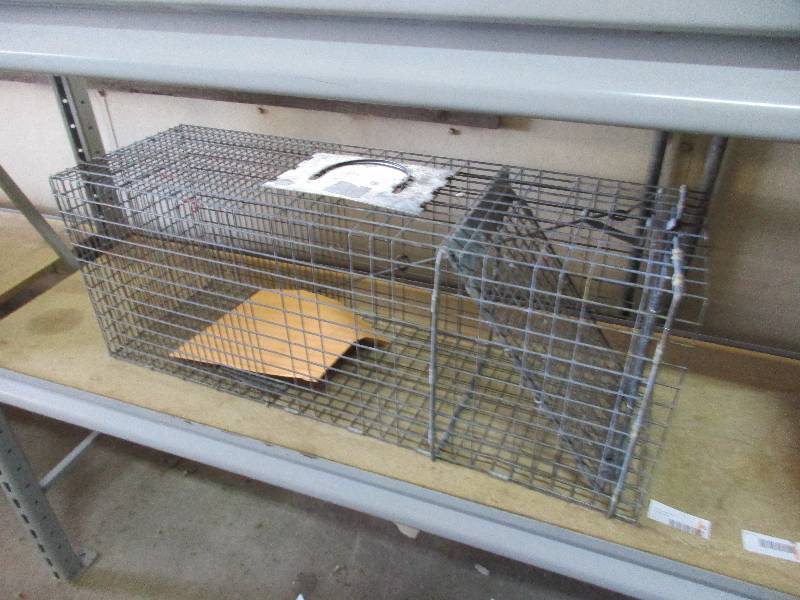 lot 91 image: Live trap
