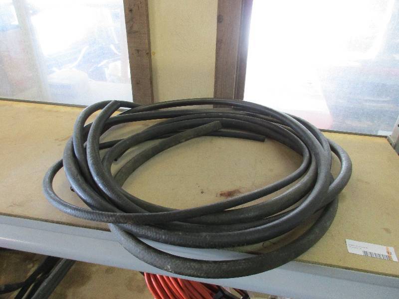 lot 92 image: Misc hose