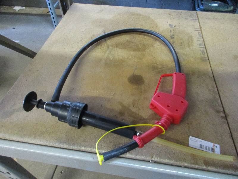 lot 104 image: Gas Pump
