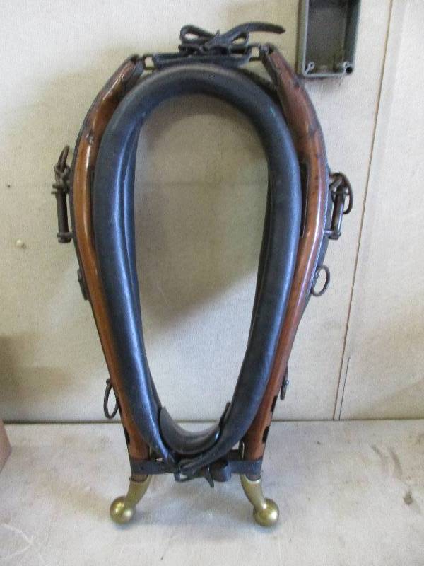 lot 136 image: Yoke
