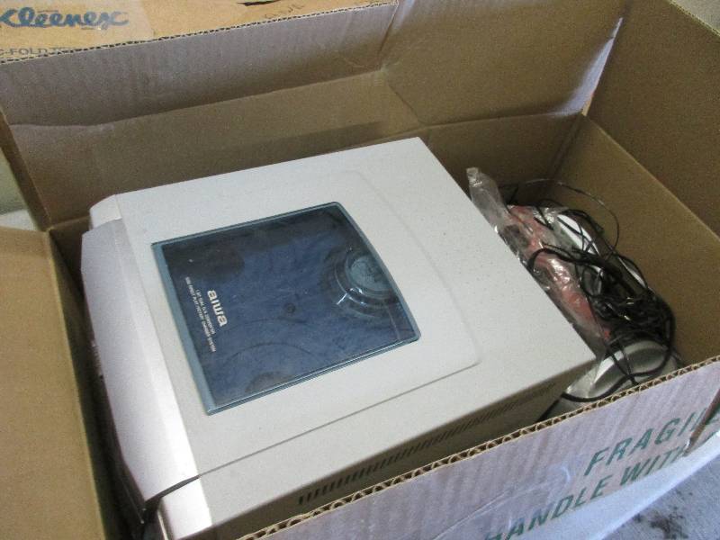 lot 148 image: Aiwa Stereo