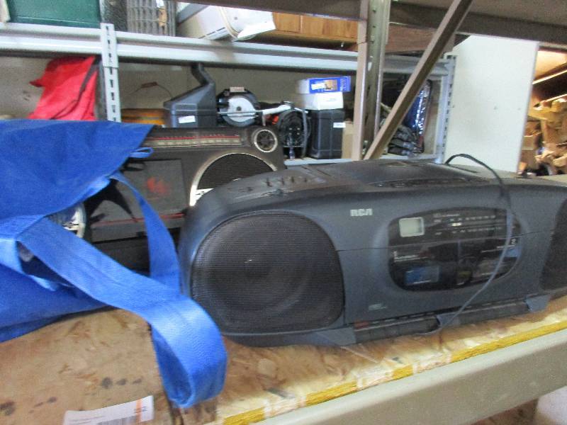 lot 152 image: 2 Boomboxes