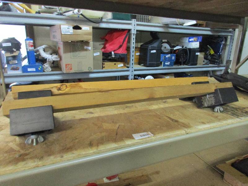 lot 173 image: Support Clamps