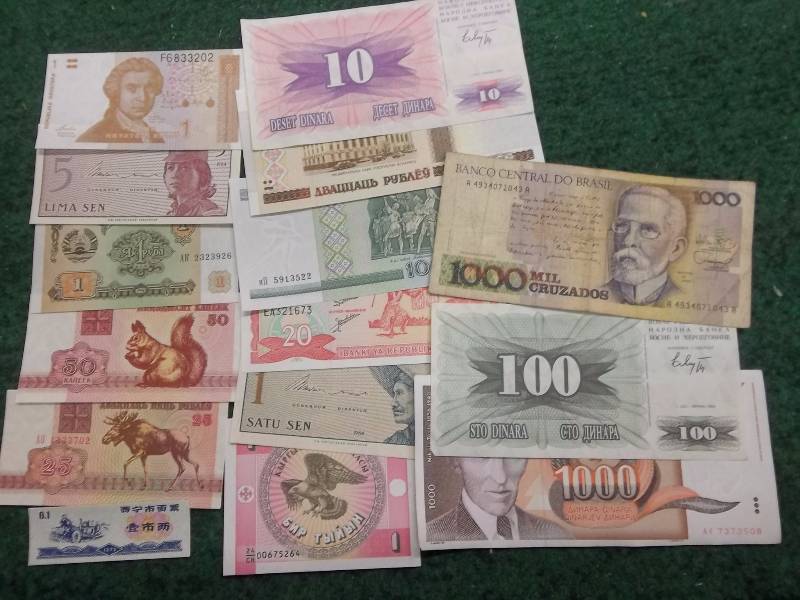15 Different Foreign Bills