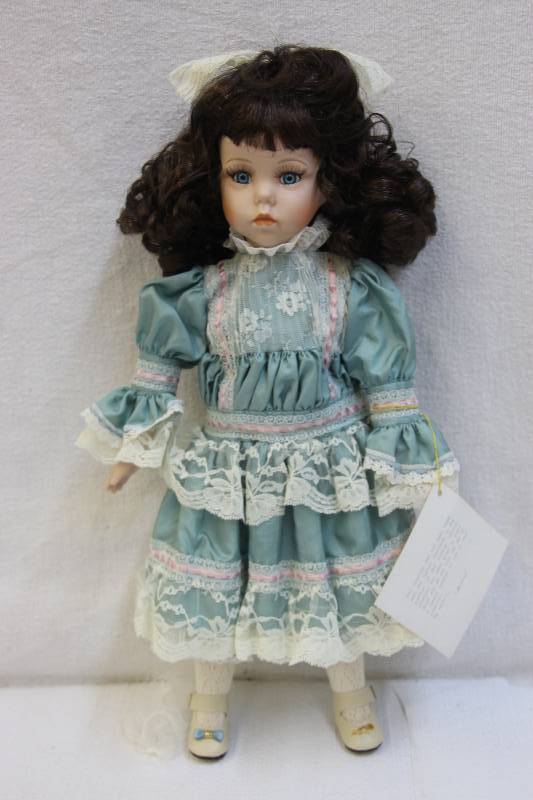 lot 16 image: Design Debut Marissa Collectible Doll