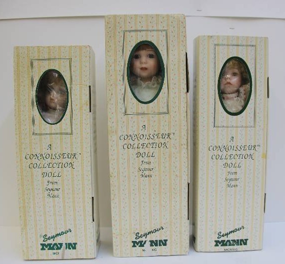 lot 3 image: Seymour Mann Connoisseur Collection